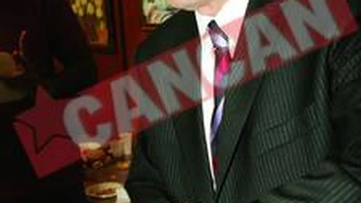 Mai bine cu un bagabond ca Oprescu la Capitala