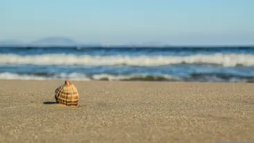 Prețuri uriașe de Sfânta Maria. Cât plătesc românii pentru două nopți la mare sau la munte