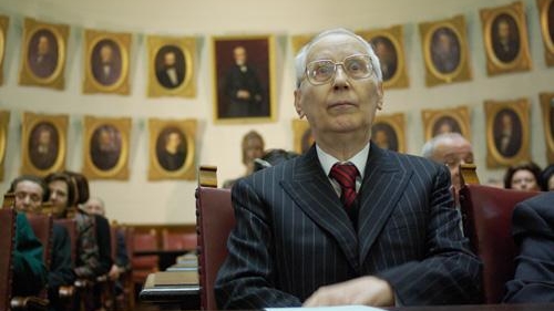 Doliu în lumea academică! A murit academicianul Iulian Văcărel