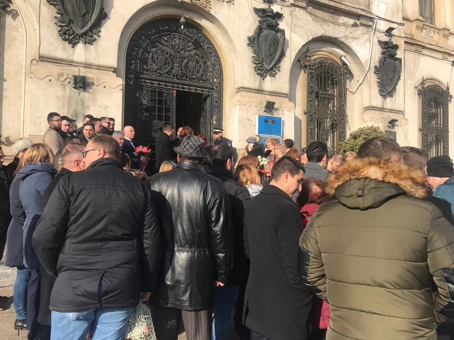 Primele imagini cu Lia Olguța Vasilescu mireasă. Cum s-a îmbrăcat