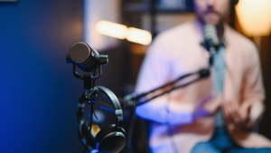 Un influencer de 32 de ani a murit! S-a luptat cu o boală cruntă