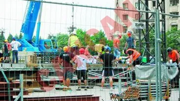 Nemtii muncesc, romanii fac galerie