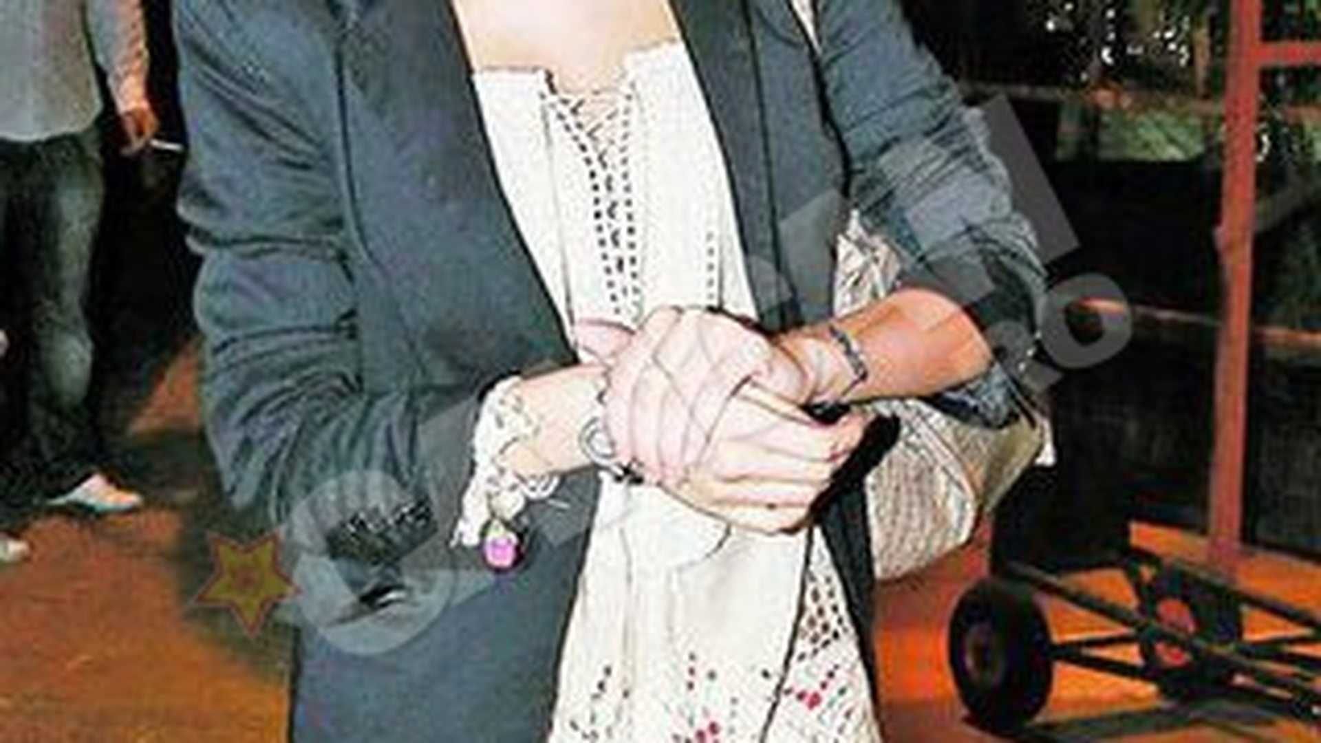 Raluca Ogica nu mai iese in discoteci de teama lui Ropotan
