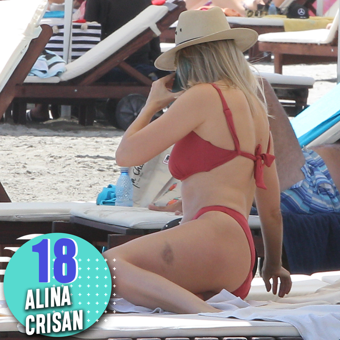 “Răvășitoarele” au prins ultimul bronz în cele mai “tari” poziții. Top 30 sexy-vedete la mare 2020. Ce locuri ocupă Bianca Drăgușanu, Mădălina Ghenea, Emily Burghelea ori Daniela Crudu