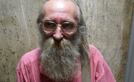 Regizorul-cersetor a inspirat doua personaje din “Filantropica”! Ce replici a preluat Nae Caranfil de la el!