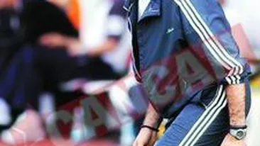 Vrea sa antreneze Steaua!