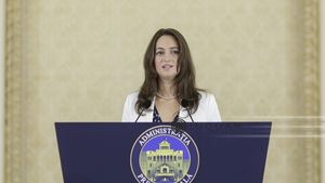 A născut Mădălina Dobrovolschi, purtătoarea de cuvânt a lui Klaus Iohannis. Prima fotografie cu fetiţa