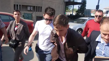 Imagini în premieră. Prinţişorul taxiurilor a ”înfiat-o” pe fiica Silviei de la ”Bravo, ai stil!