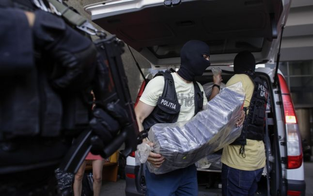 112 ani de închisoare pentru traficanții care au șocat România