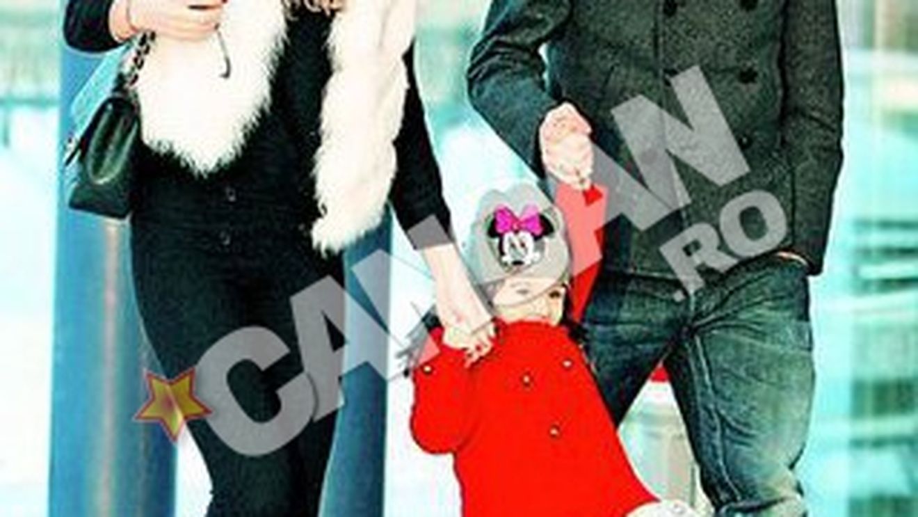 S-a dedicat fetitei si fostei iubite. "Printul" Cristea, weekend de familist cu Rania si Denisa
