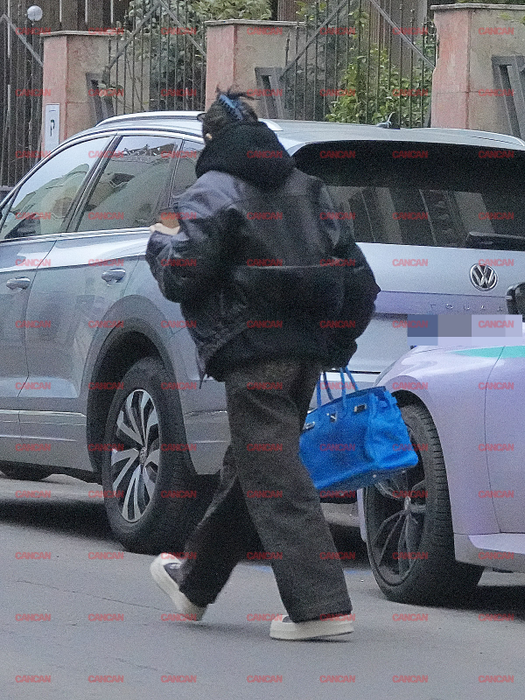 BMW-ul ei mov atrage toate privirile
