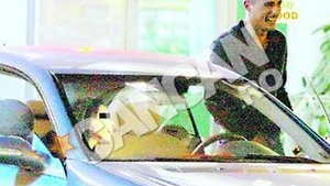 Si-a incalcat contractul de la "Burlacul" pentru a treia oara! Draghia s-a cuplat in timpul concursului cu o tanara de 20 de ani