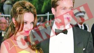 Angelina i-a aruncat lui Brad un pahar cu vin in fata