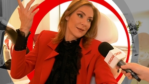 Se tunează la 45 de ani! Amânările au luat sfârșit: bustul vedetei TV Roxana Ciuhulescu ”explodează”!
