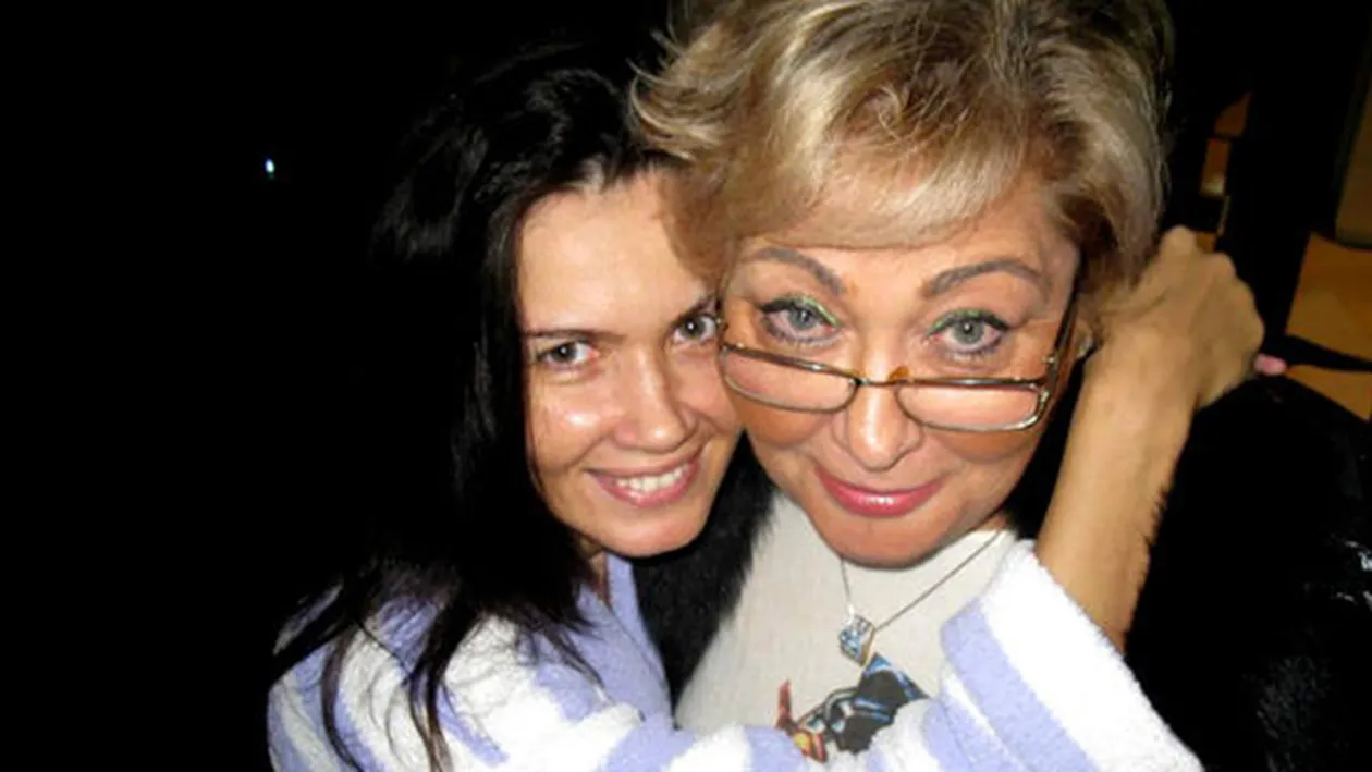 Reactia fabuloasa a Marioarei Zavoranu, dupa ce Oana s-a sarutat cu doi barbati, in direct! “Si eu pot sa ma...”