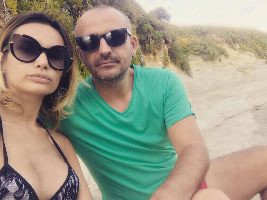 După ce Bianca de la “Insula iubirii“ l-a acuzat pe Liviu că a bătut-o, cei doi au fost fotografiaţi în timp ce…