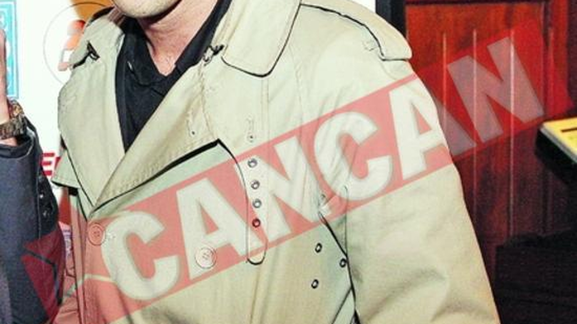 Adi de la Akcent se teme de reactiile strainilor
