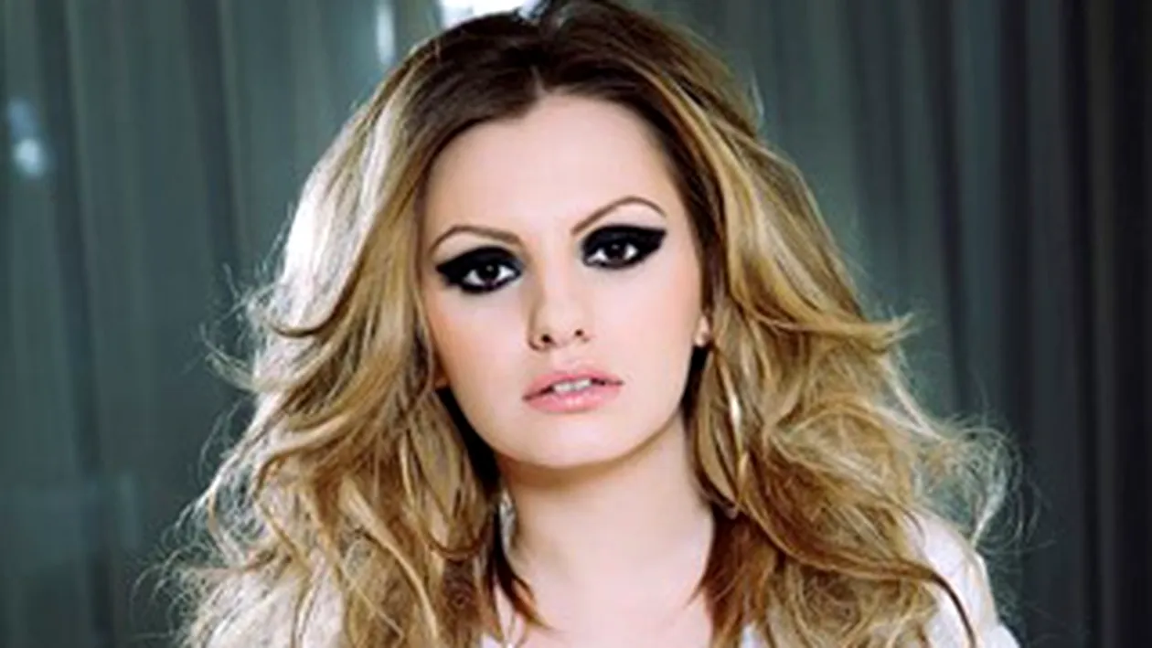 Uite ce  secrete de frumusete are Alexandra Stan! Afla ce nu-i lipseste din trusa de machiaj!