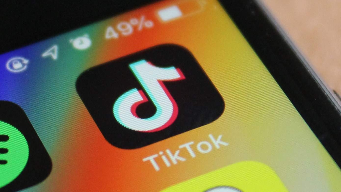 O provocare de pe Tik Tok bagă tot mai mulți copii în spital! „Fiica mea ar putea rămâne paralizată”