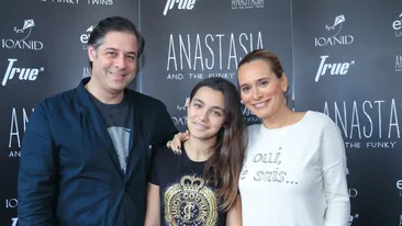 Ce face Alexia Eram în timp ce Andreea Esca și Alexandre Eram sunt internați. FOTO