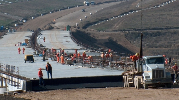Control ordonat de Guvern la autostrăzi! Concluzia? Sume uriaşe irosite şi lucrări întârziate!