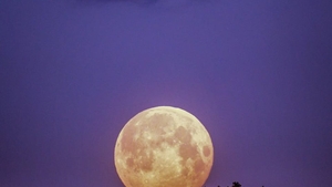 Superluna plină în iulie! Punct de cotitură în viața mai multor zodii, Universul le trimite un semn