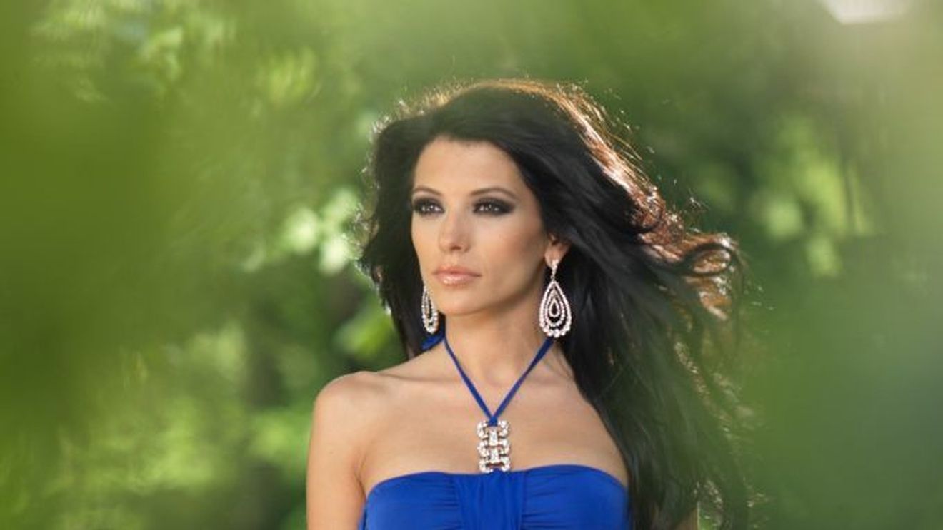 După ce le-a arătat fanilor prima imagine cu bebeluşul, CELIA a transmis un mesaj emoţionant: "Cu ochii înlăcrimaţi..."