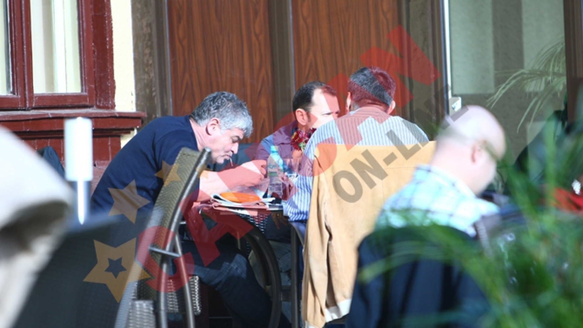 S-a indopat cu salata dupa ce l-a eliminat pe Piturca!
