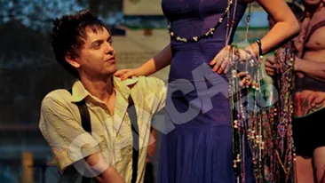 Designerul Adrian Haiduc a obtinut al treilea record mondial! Vezi cum arata cel mai lung cercel din lume!