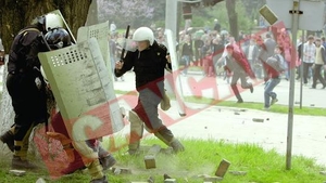Omorat in bataie de politistii moldoveni