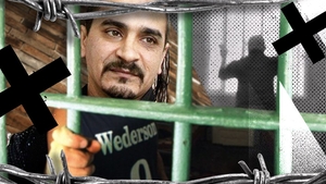 Cel mai sângeros criminal în serie din România se plânge că gardienii i-au furat pantofii și…