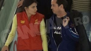 Ţi-l aminteşti 100% din celebrul reality-show. Prezentatorul ”Big Brother” are intimităţi cu o… ”rugbyistă”!