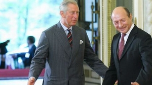 Gafa prezidentiala! Traian Basescu catre Printul Charles: Am inteles ca v-ati mai luat o casa, in curand o sa aveti un sat intreg
