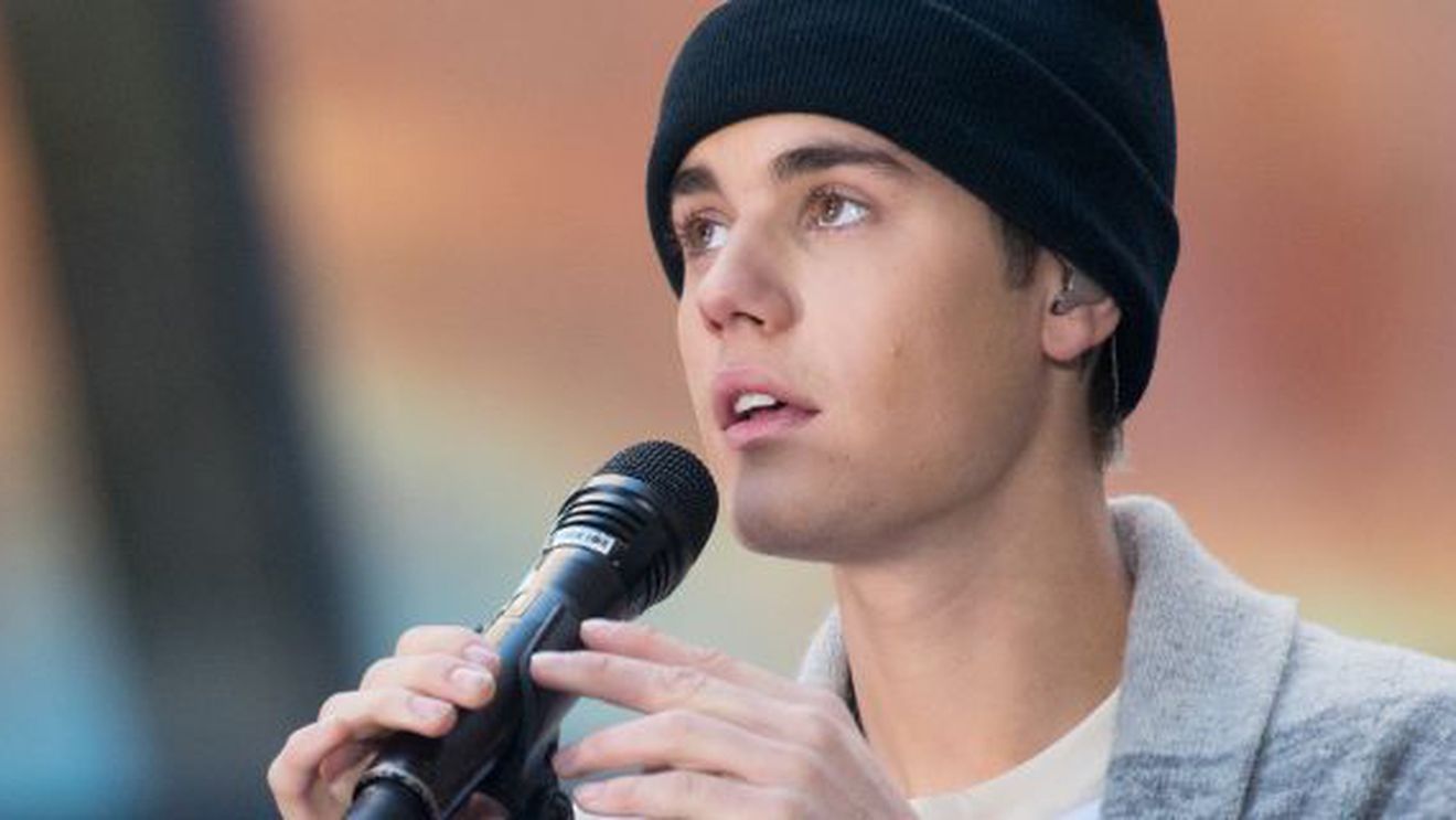 JUSTIN BIEBER, implicat într-un scandal monstru! Ce i-a spus unei fete care a vrut să se pozeze cu el
