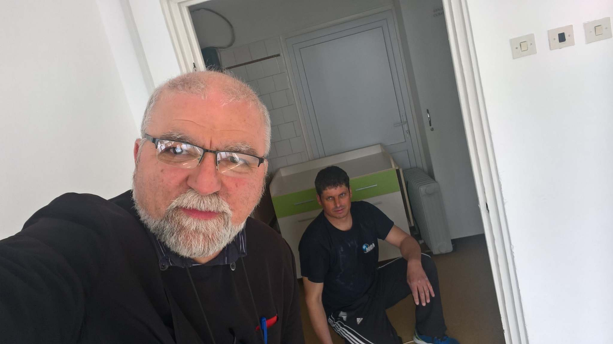 Preotul a fost de față și la lucrările de la spital