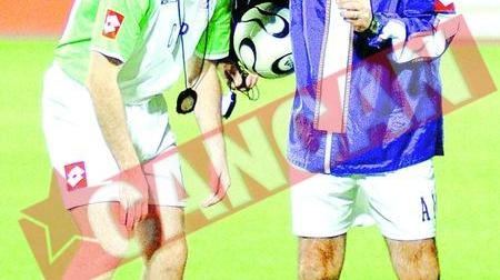 Iordanescu si-a luat preparator fizic direct din examenul de licenta