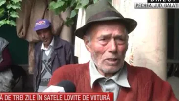 Ţi se rupe sufletul când îi vezi! Amărâţi, fără case, sinistraţii îşi plâng zilele! Lacrimile curg mai rău ca apele de durere