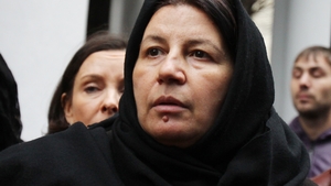 Face parastasul de 40 de zile in avans! Catone da de pomana pentru Serban in aceeasi zi cu Anca Pandrea, pentru Iurie Darie
