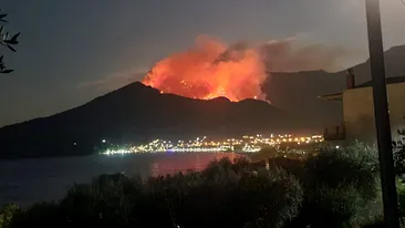 S-a dat alarma în stațiunea Skala Potamia, din Thassos. Un incendiu de proporții a băgat frica în turiștii români