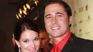 Dinu Maxer deseneaza mobila din camera fiului sau! Patul va fi in forma de autobuz, iar masa va avea aspectul unei masinute