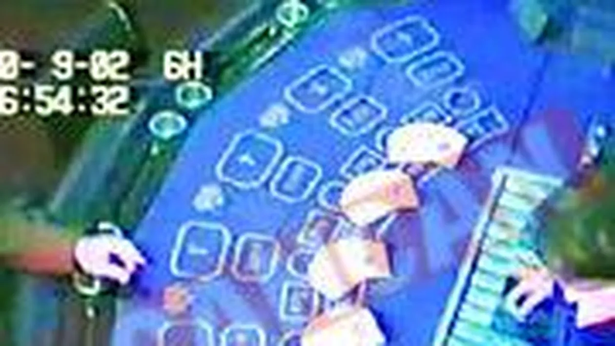 Lentile pentru trisat la poker