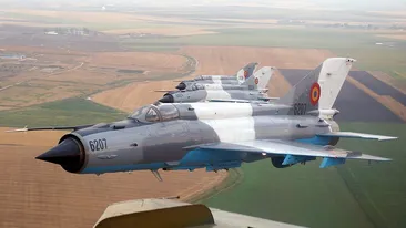 MIG 21 Lancer prăbuşit în Constanţa, pilotul e în stare gravă