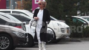 În vremuri grele, banii gheaţă fac diferenţa. Văduva miliardarului a scos valuta de la saltea!