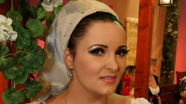 Nicoleta Luciu a muzicii populare s-a ales cu arsuri serioase in urma unei proceduri de infrumusetare!