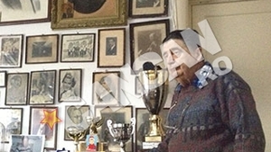 Tatal a fost spion, familia l-a vrut inginer, dar a devenit columbofil! Afla povestea impresionanta a lui Alexandru Dinicu, nepotul marelui lautar si compozitor Grigoras Dinicu!