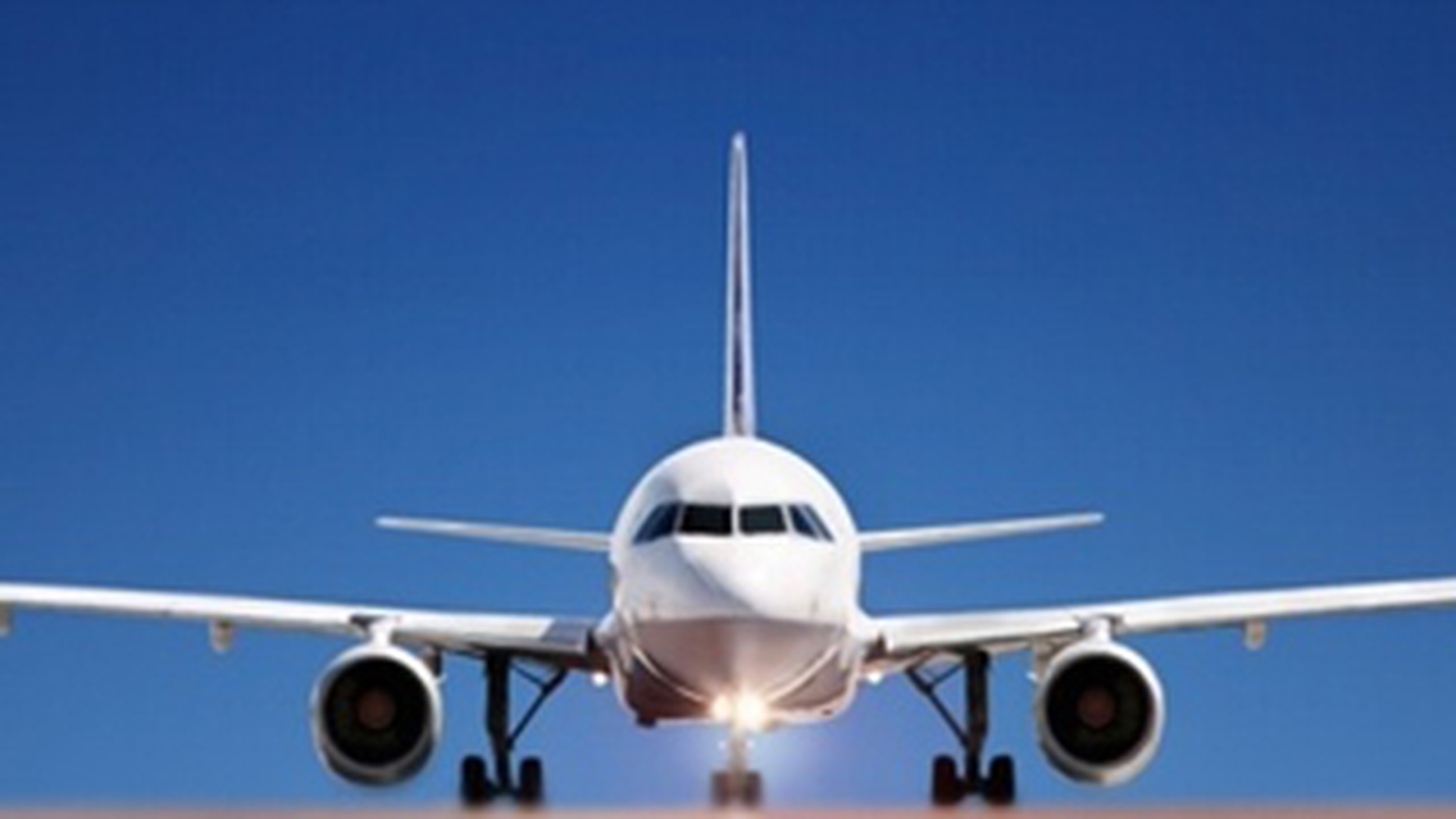 Sase pasageri, retinuti in SUA dupa ce au stat prea mult in toaleta avionului