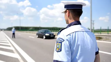 Ca-n filmele de comedie! Un polițist din Iași, aflat sub acoperire, a rămas fără permis în timpul misiunii „secrete”