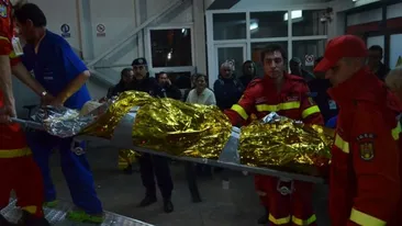 ULTIMA ORA! O femeie ranita in incendiul din Colectiv a murit in bratele mamei sale. Bilantul tragediei a ajuns la 56 de victime