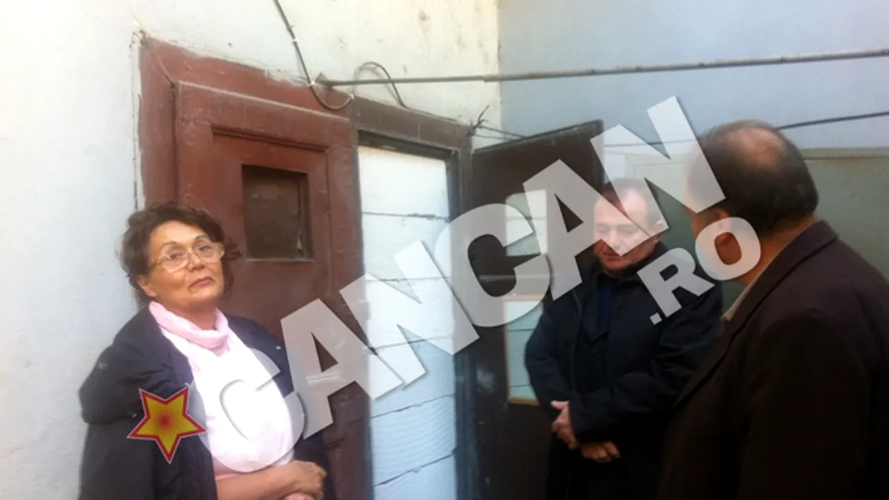 Scandal intre vecini in centrul Clujului! Un executor judecatoresc, chemat sa rezolve disputa pe un WC de un metru