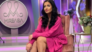 Câte clase și ce studii are Gabriela Cristea, de fapt. În ce domeniu poate profesa